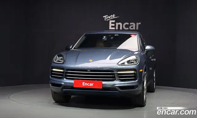 Porsche Cayenne 2019 3.0 автомат (гидро), миниатюра 3 Porsche Cayenne 2019 3.0 автомат (гидро), миниатюра 3