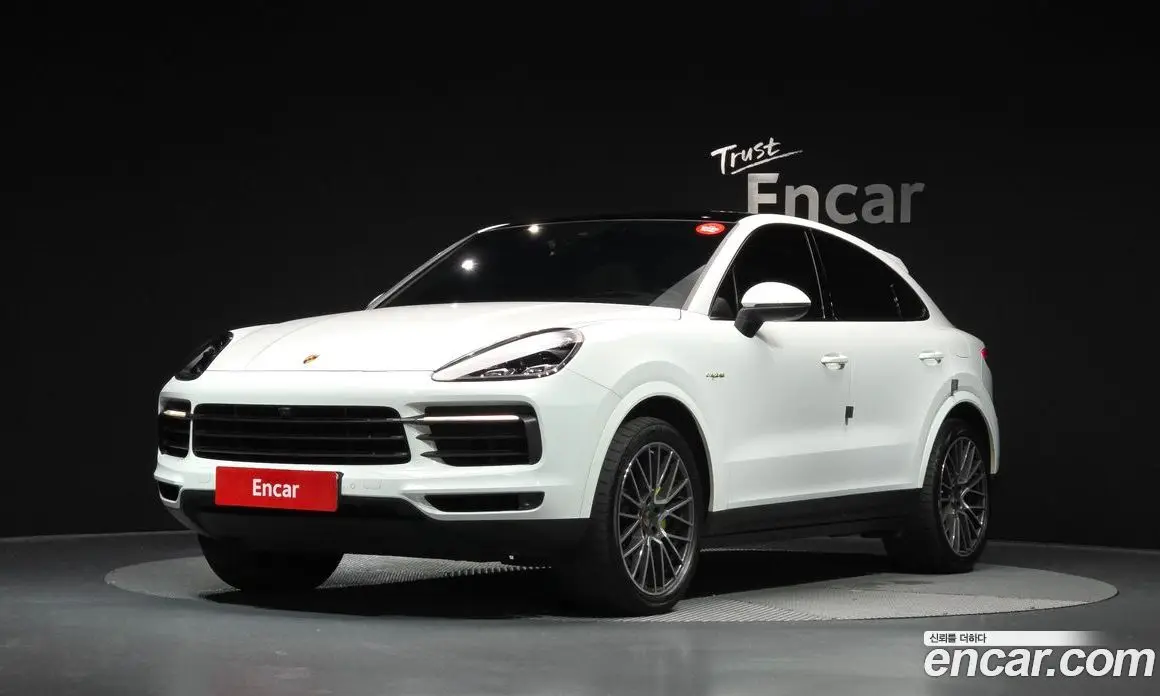 Porsche Cayenne 2020 3.0 автомат (гидро), фото 1 Porsche Cayenne 2020 3.0 автомат (гидро), фото 1