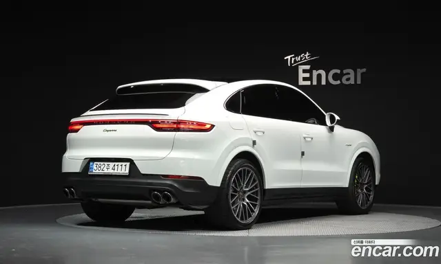 Porsche Cayenne 2020 3.0 автомат (гидро), миниатюра 2 Porsche Cayenne 2020 3.0 автомат (гидро), миниатюра 2