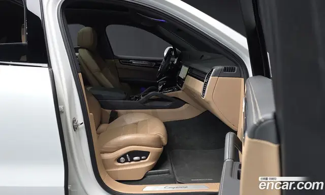 Porsche Cayenne 2020 3.0 автомат (гидро), миниатюра 11 Porsche Cayenne 2020 3.0 автомат (гидро), миниатюра 11