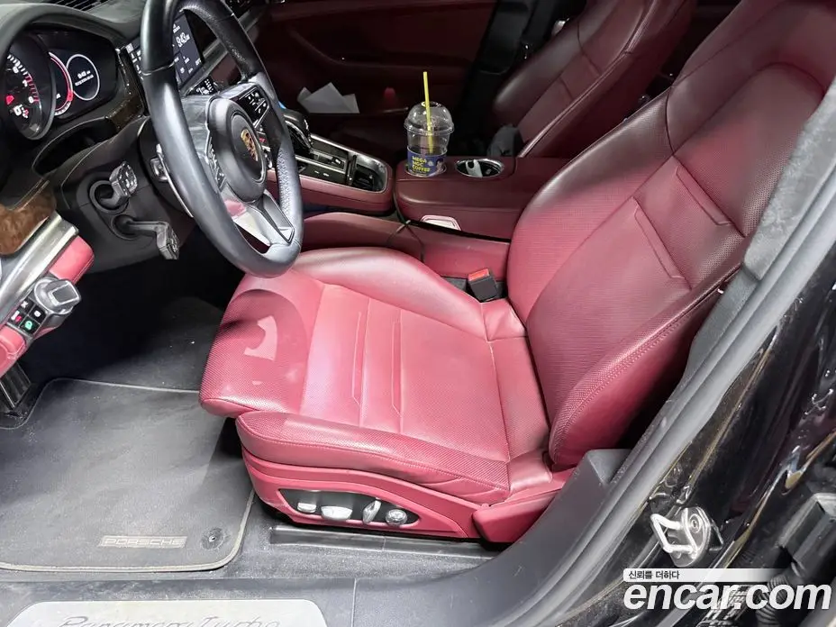 Porsche Panamera 2018 4.0 автомат (гидро), фото 11 Porsche Panamera 2018 4.0 автомат (гидро), фото 11