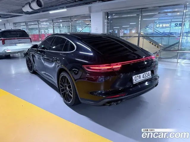 Porsche Panamera 2018 4.0 автомат (гидро), миниатюра 6 Porsche Panamera 2018 4.0 автомат (гидро), миниатюра 6