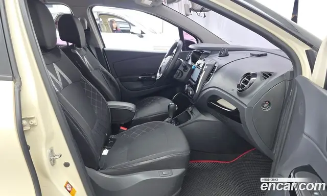 Renault (Samsung) QM3 2014 1.5 автомат (гидро), миниатюра 11 Renault (Samsung) QM3 2014 1.5 автомат (гидро), миниатюра 11