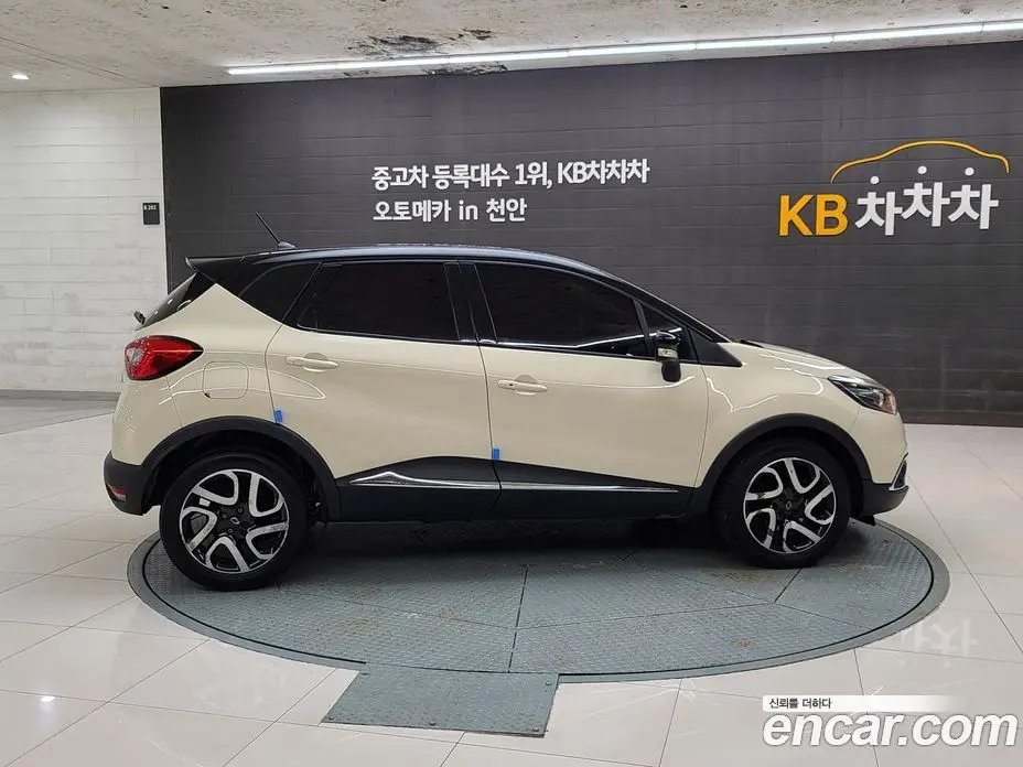 Renault (Samsung) QM3 2015 1.5 автомат (гидро), фото 14 Renault (Samsung) QM3 2015 1.5 автомат (гидро), фото 14