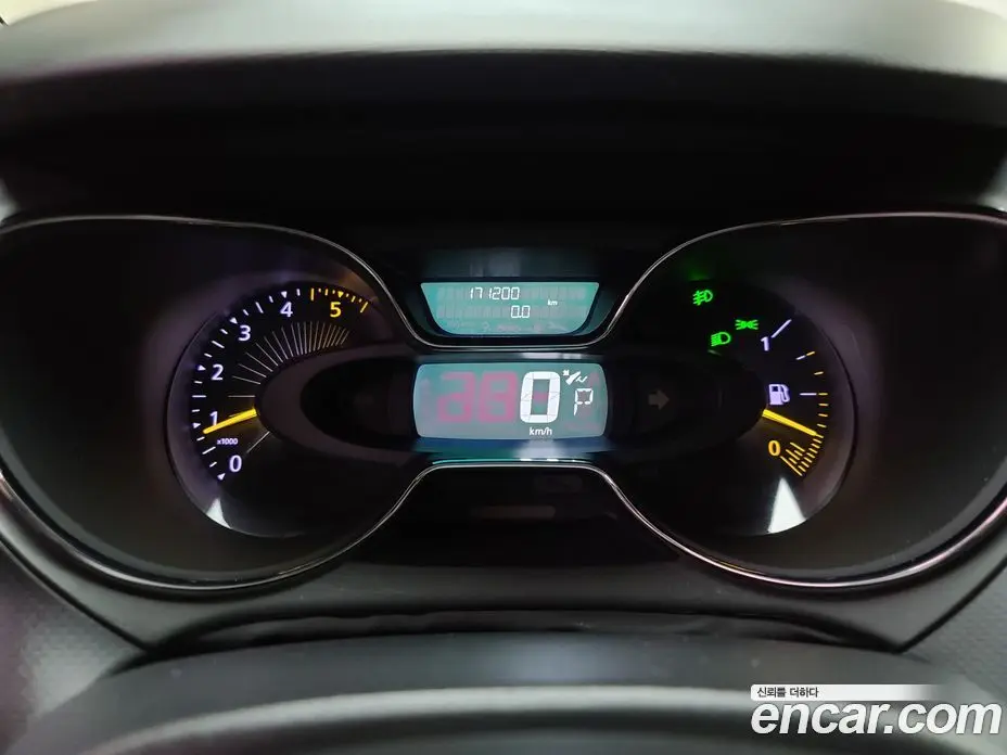 Renault (Samsung) QM3 2015 1.5 автомат (гидро), фото 6 Renault (Samsung) QM3 2015 1.5 автомат (гидро), фото 6