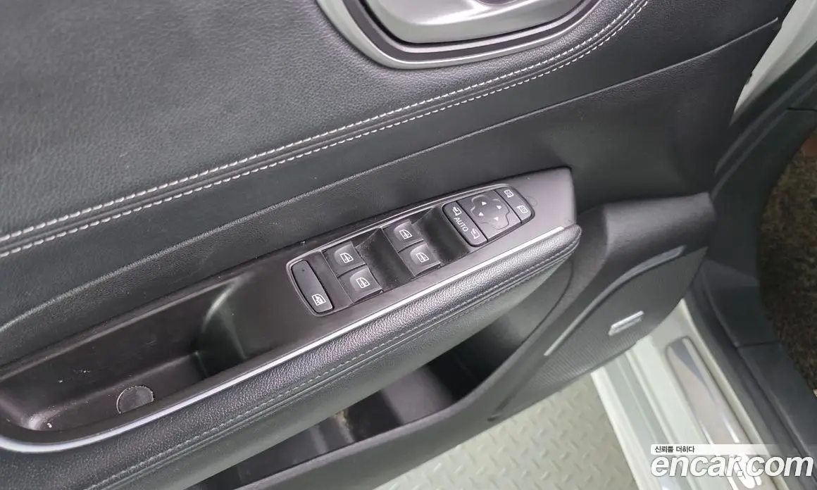 Renault (Samsung) SM6 2016 1.5 автомат (гидро), фото 17 Renault (Samsung) SM6 2016 1.5 автомат (гидро), фото 17