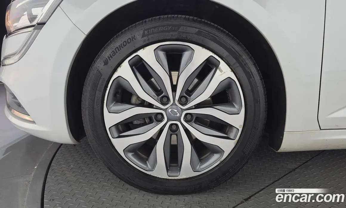 Renault (Samsung) SM6 2016 1.5 автомат (гидро), фото 5 Renault (Samsung) SM6 2016 1.5 автомат (гидро), фото 5