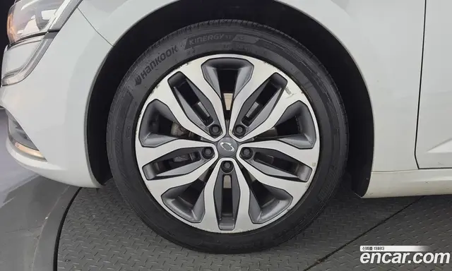 Renault (Samsung) SM6 2016 1.5 автомат (гидро), миниатюра 5 Renault (Samsung) SM6 2016 1.5 автомат (гидро), миниатюра 5