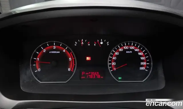 SsangYong Korando 2013 2.0 автомат (гидро), миниатюра 8