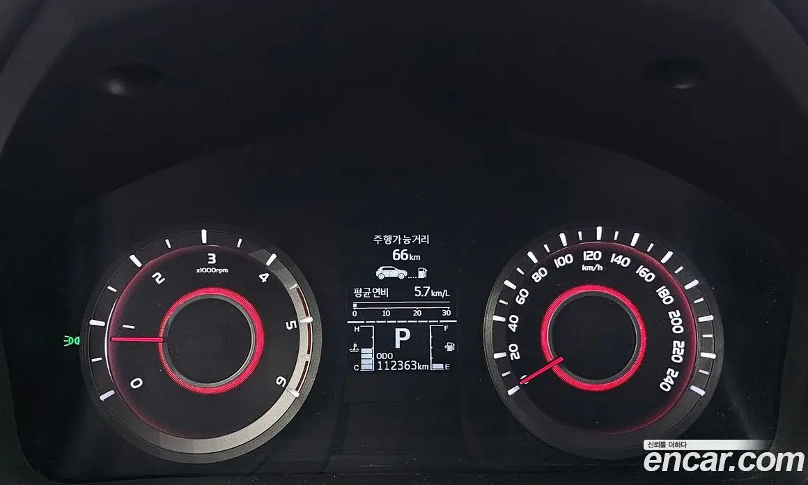SsangYong Korando 2016 2.2 автомат (гидро), фото 8
