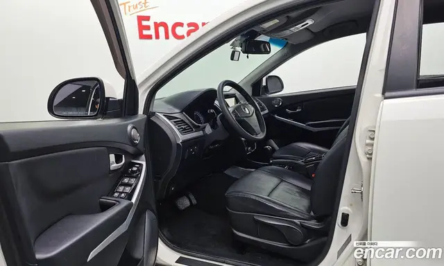 SsangYong Korando 2016 2.2 автомат (гидро), миниатюра 10