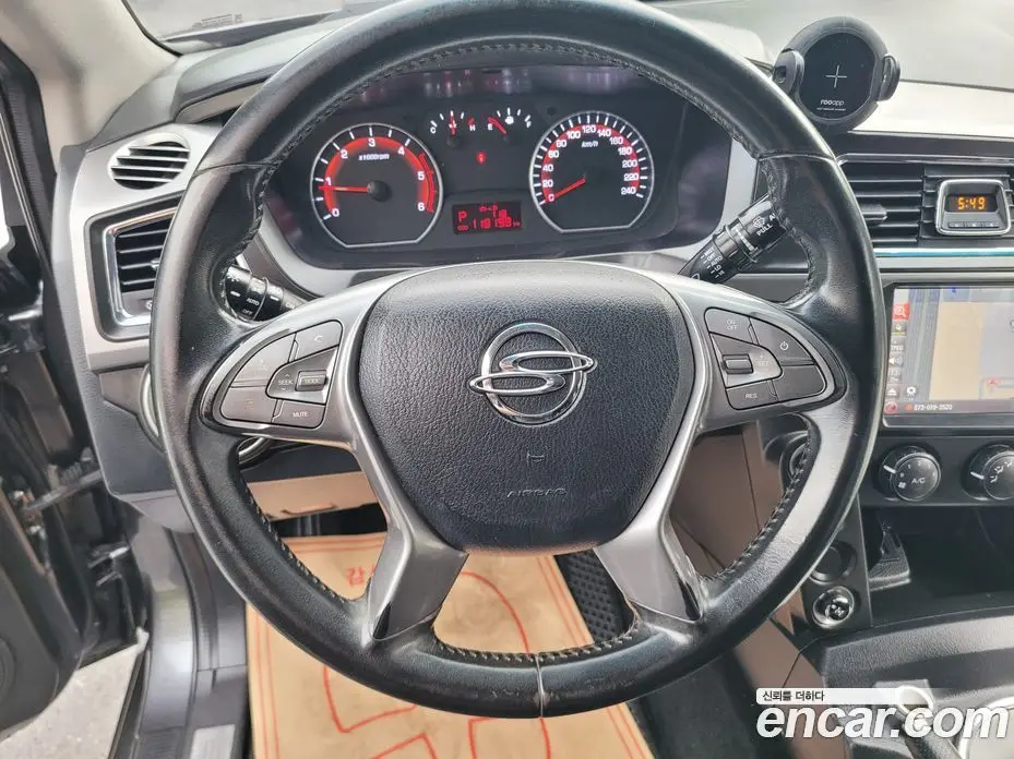 SsangYong Korando 2016 2.2 автомат (гидро), фото 15