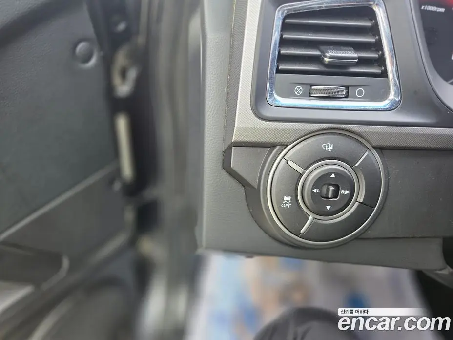 SsangYong Korando 2017 2.2 автомат (гидро), фото 11 SsangYong Korando 2017 2.2 автомат (гидро), фото 11