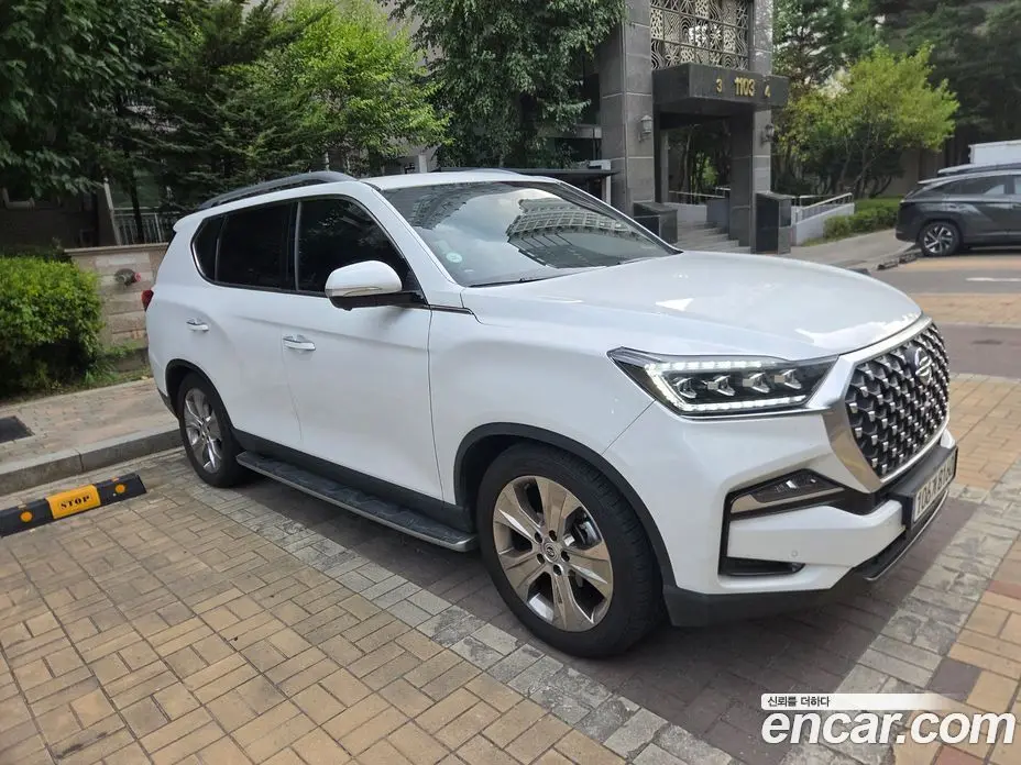SsangYong Rexton 2021 2.2 автомат (гидро), фото 1 SsangYong Rexton 2021 2.2 автомат (гидро), фото 1