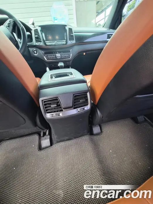 SsangYong Rexton 2022 2.2 автомат (гидро), фото 13
