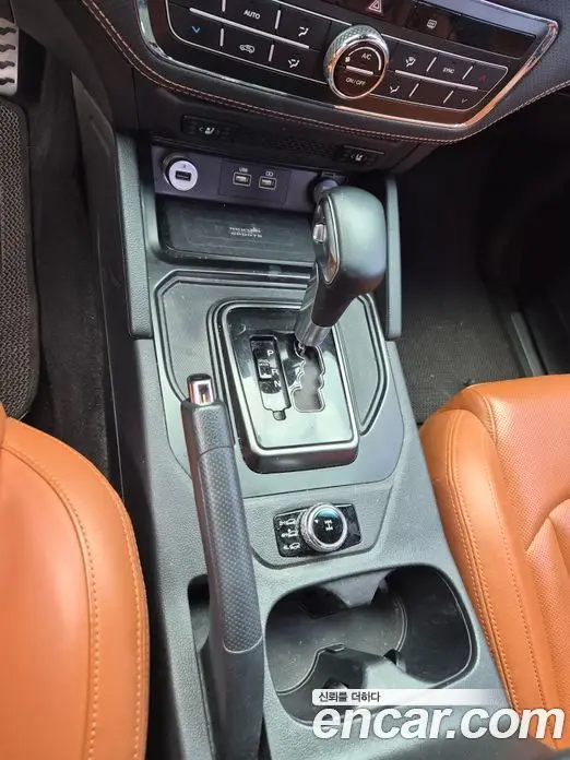 SsangYong Rexton 2022 2.2 автомат (гидро), миниатюра 9