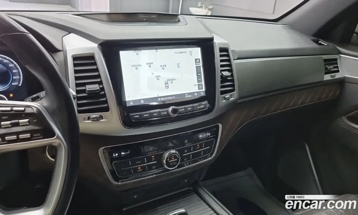 SsangYong Rexton 2023 2.2 автомат (гидро), фото 11