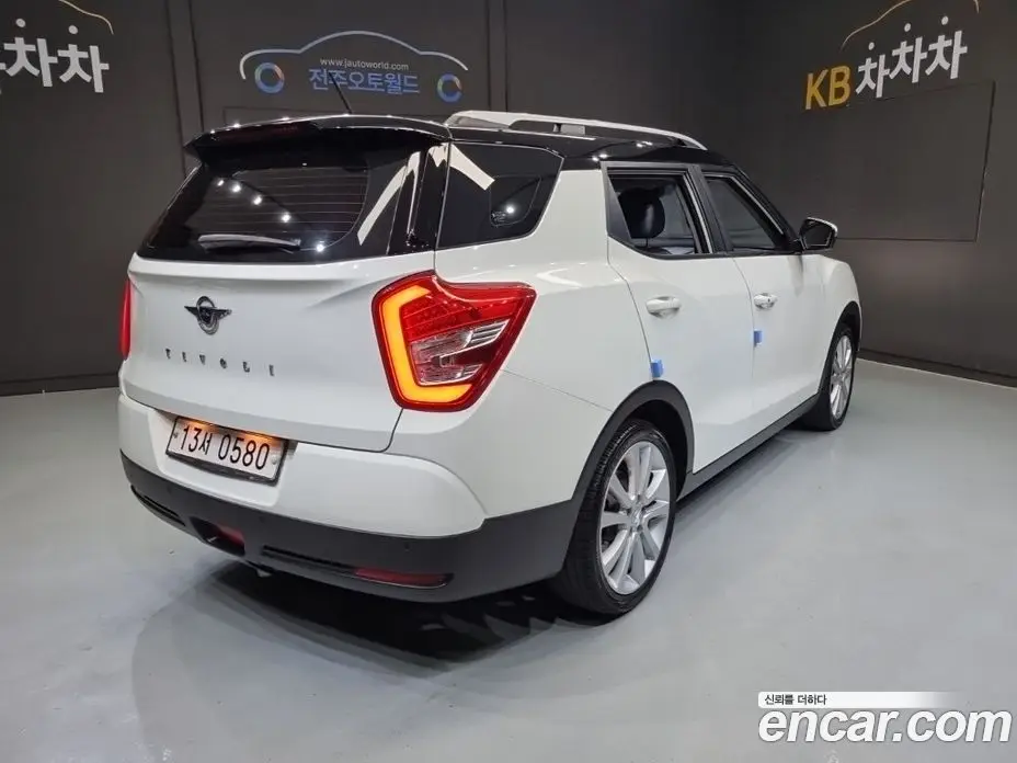 SsangYong TIBOLI 2016 1.6 автомат (гидро), фото 6
