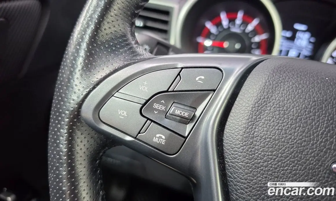SsangYong TIBOLI 2018 1.6 автомат (гидро), фото 17 SsangYong TIBOLI 2018 1.6 автомат (гидро), фото 17