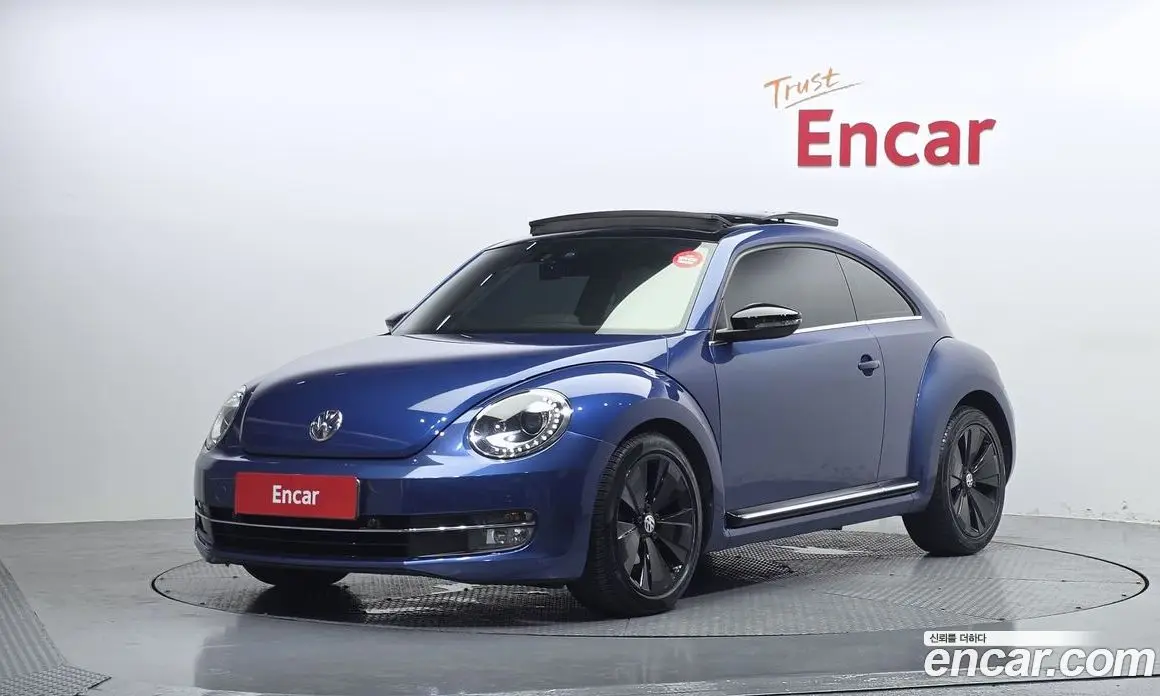 Volkswagen Beatle 2013 2.0 автомат (гидро), фото 1 Volkswagen Beatle 2013 2.0 автомат (гидро), фото 1