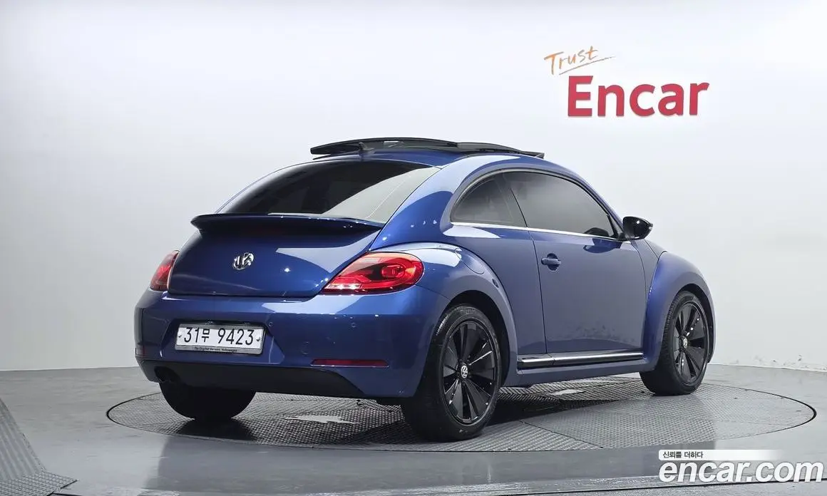 Volkswagen Beatle 2013 2.0 автомат (гидро), фото 2 Volkswagen Beatle 2013 2.0 автомат (гидро), фото 2
