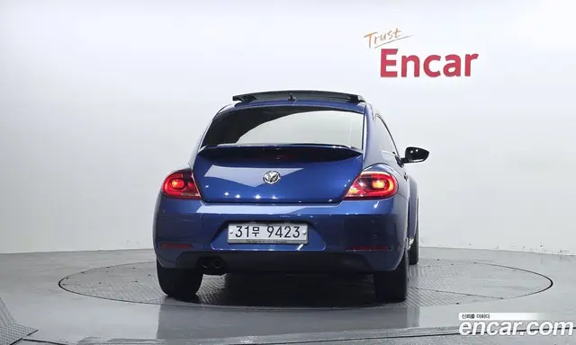 Volkswagen Beatle 2013 2.0 автомат (гидро), миниатюра 4 Volkswagen Beatle 2013 2.0 автомат (гидро), миниатюра 4