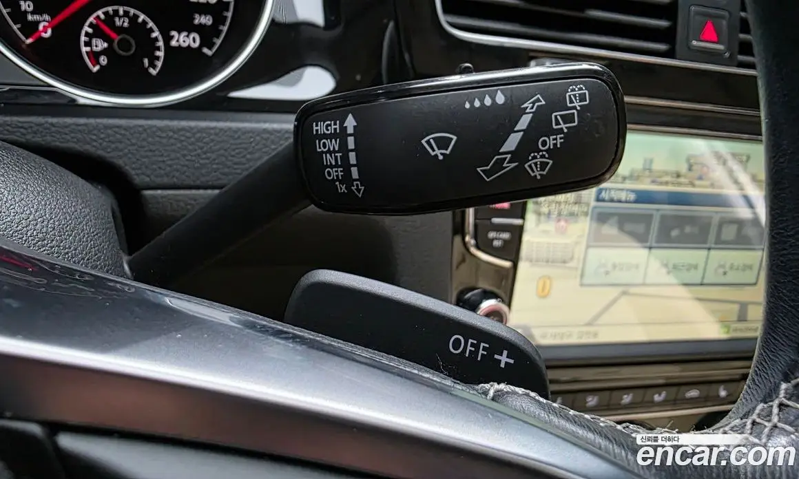 Volkswagen Golf 2014 1.4 автомат (гидро), фото 17