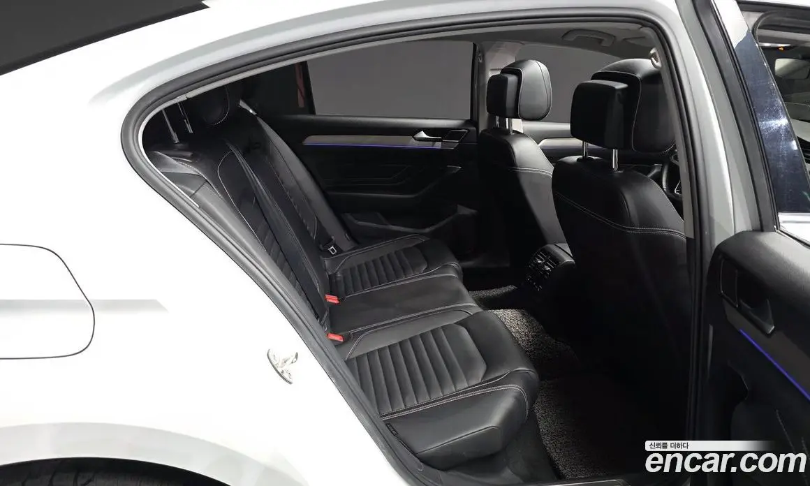 Volkswagen Passat 2021 2.0 автомат (гидро), фото 12 Volkswagen Passat 2021 2.0 автомат (гидро), фото 12