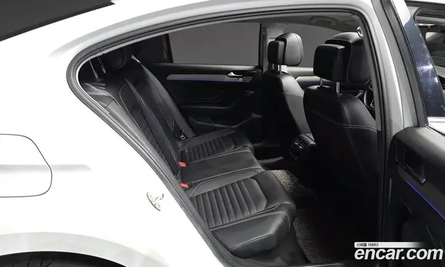 Volkswagen Passat 2021 2.0 автомат (гидро), миниатюра 12