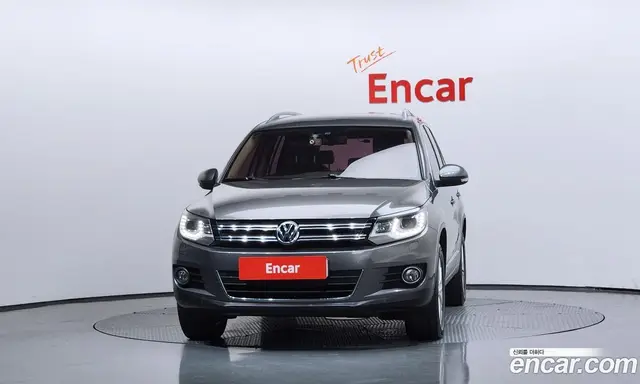 Volkswagen Tiguan 2015 2.0 автомат (гидро), миниатюра 3 Volkswagen Tiguan 2015 2.0 автомат (гидро), миниатюра 3