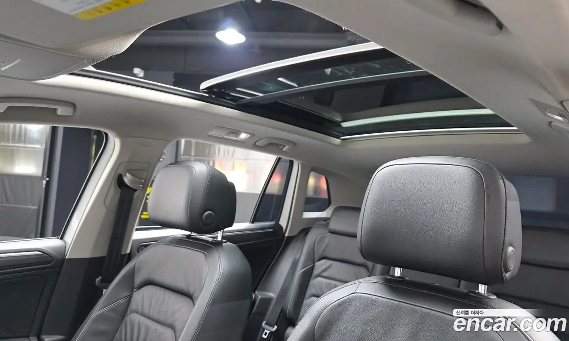 Volkswagen Tiguan 2018 2.0 автомат (гидро), фото 19