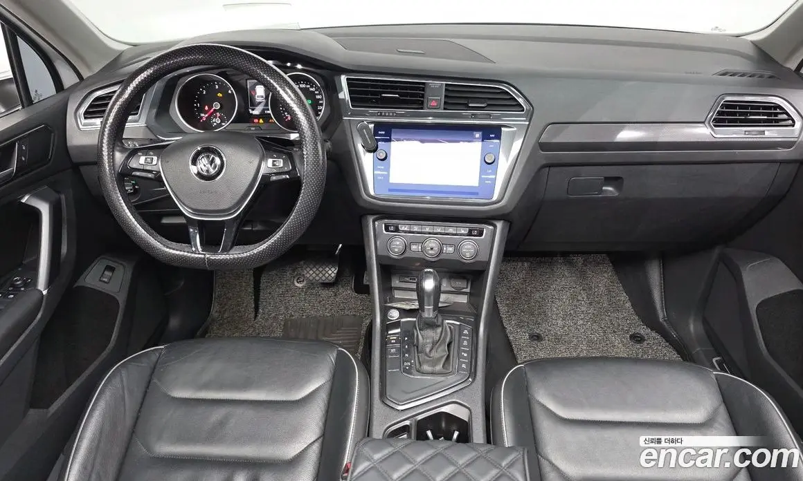 Volkswagen Tiguan 2018 2.0 автомат (гидро), фото 7