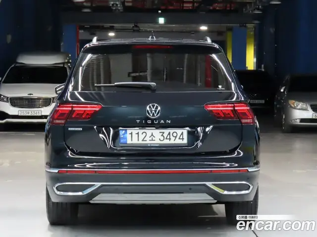 Volkswagen Tiguan 2022 2.0 автомат (гидро), миниатюра 3
