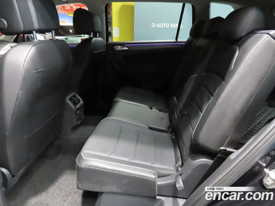 Volkswagen Tiguan 2022 2.0 автомат (гидро), фото 7