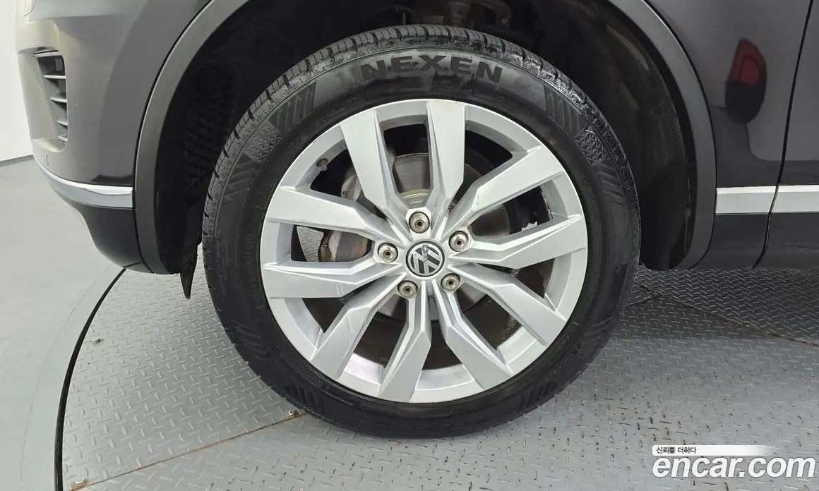 Volkswagen Touareg 2016 3.0 автомат (гидро), фото 5