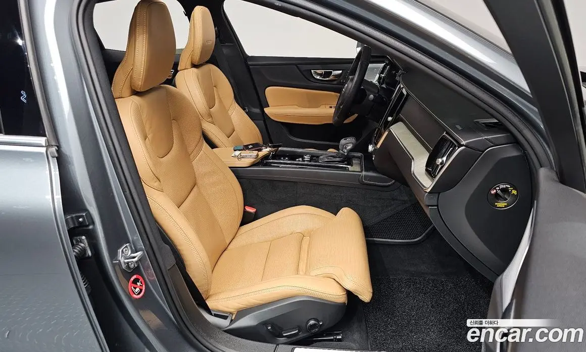 Volvo S60 2019 2.0 автомат (гидро), фото 12