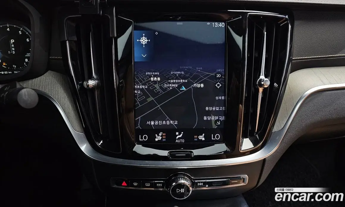 Volvo S60 2019 2.0 автомат (гидро), фото 14