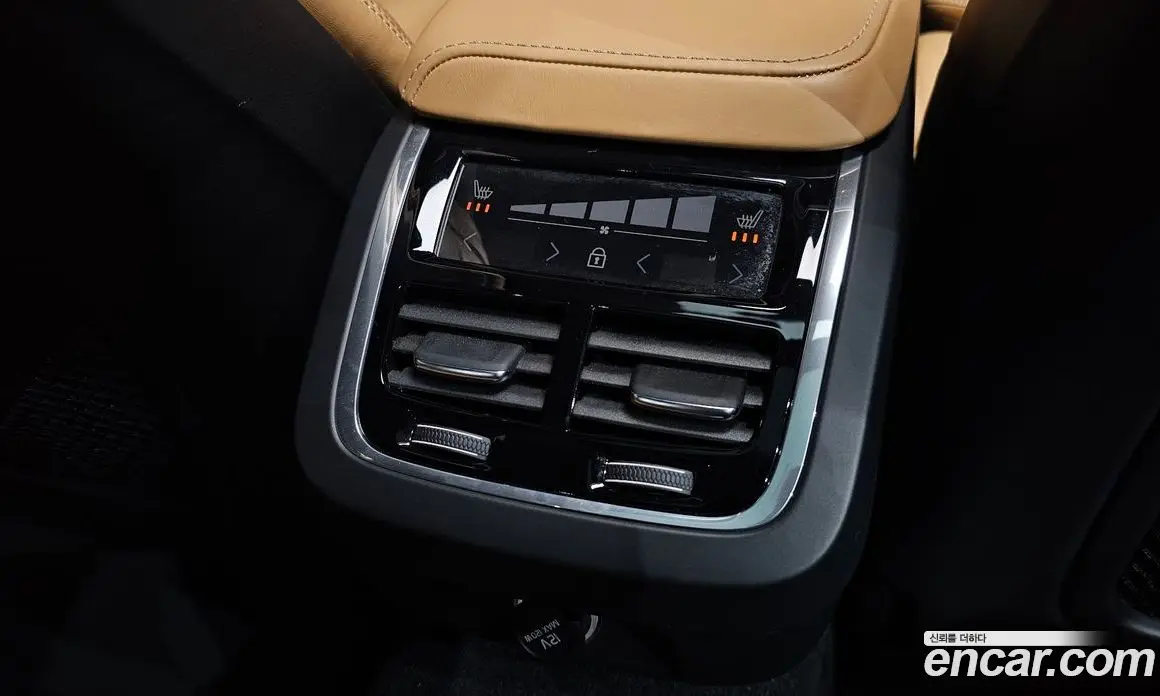 Volvo S60 2019 2.0 автомат (гидро), фото 19