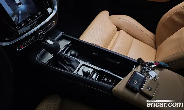Volvo S60 2019 2.0 автомат (гидро), миниатюра 9