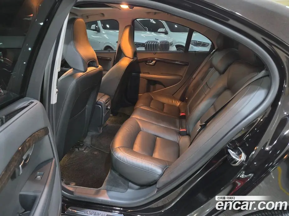 Volvo S80 2016 2.0 автомат (гидро), фото 7 Volvo S80 2016 2.0 автомат (гидро), фото 7