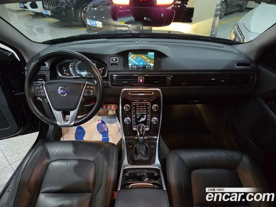Volvo S80 2016 2.0 автомат (гидро), фото 8 Volvo S80 2016 2.0 автомат (гидро), фото 8