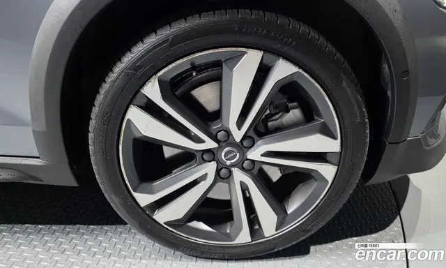 Volvo V60 2019 2.0 автомат (гидро), миниатюра 5 Volvo V60 2019 2.0 автомат (гидро), миниатюра 5