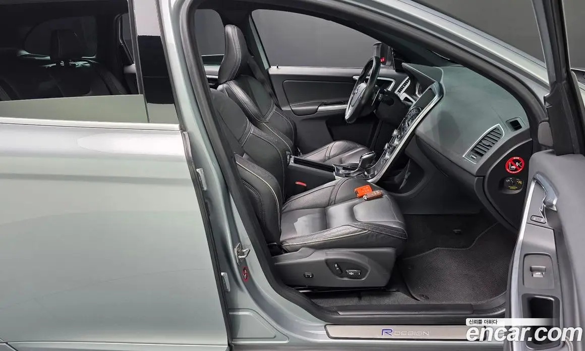 Volvo XC60 2015 3.0 автомат (гидро), фото 11