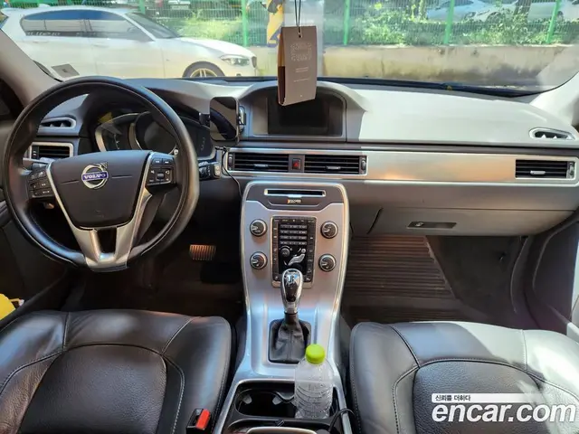 Volvo XC70 2014 2.4 автомат (гидро), миниатюра 7