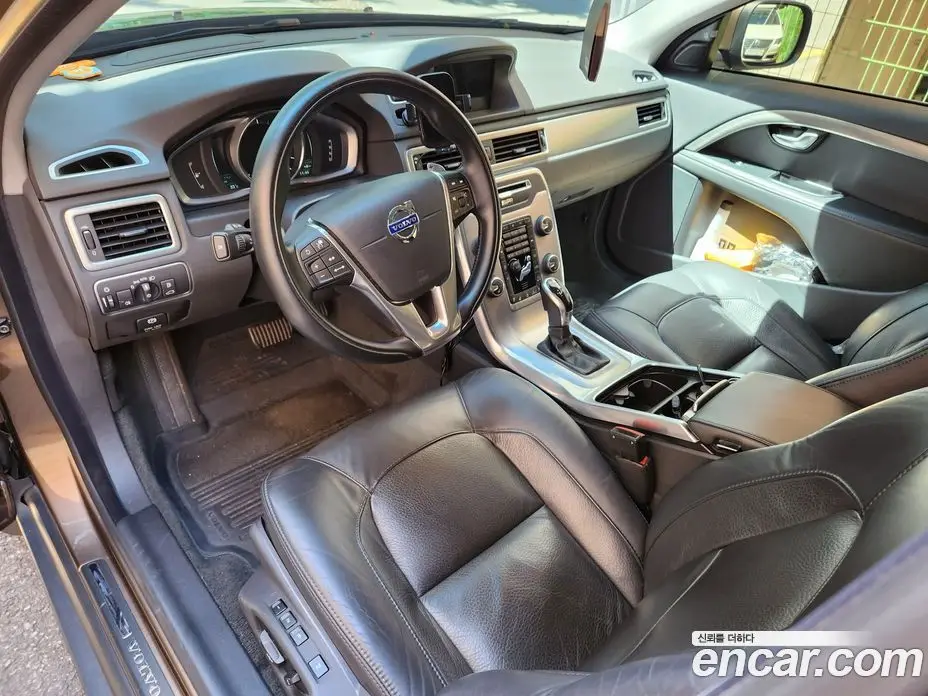Volvo XC70 2014 2.4 автомат (гидро), фото 9