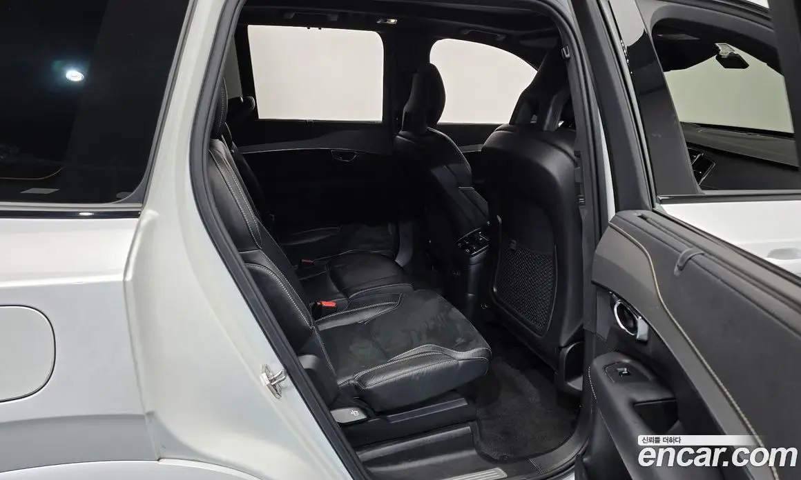 Volvo XC90 2020 2.0 автомат (гидро), фото 12