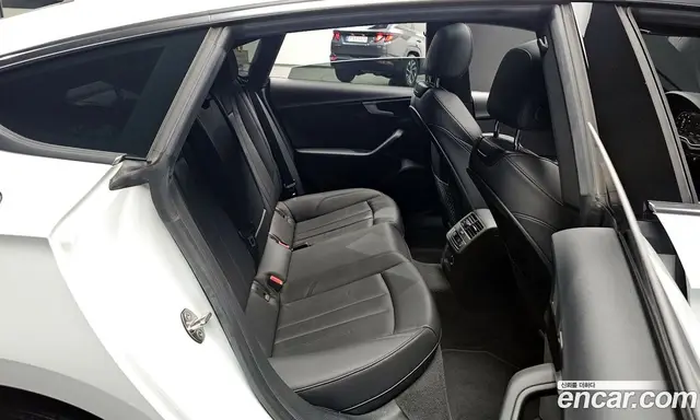 Audi A5 2019 2.0 автомат (гидро), миниатюра 11