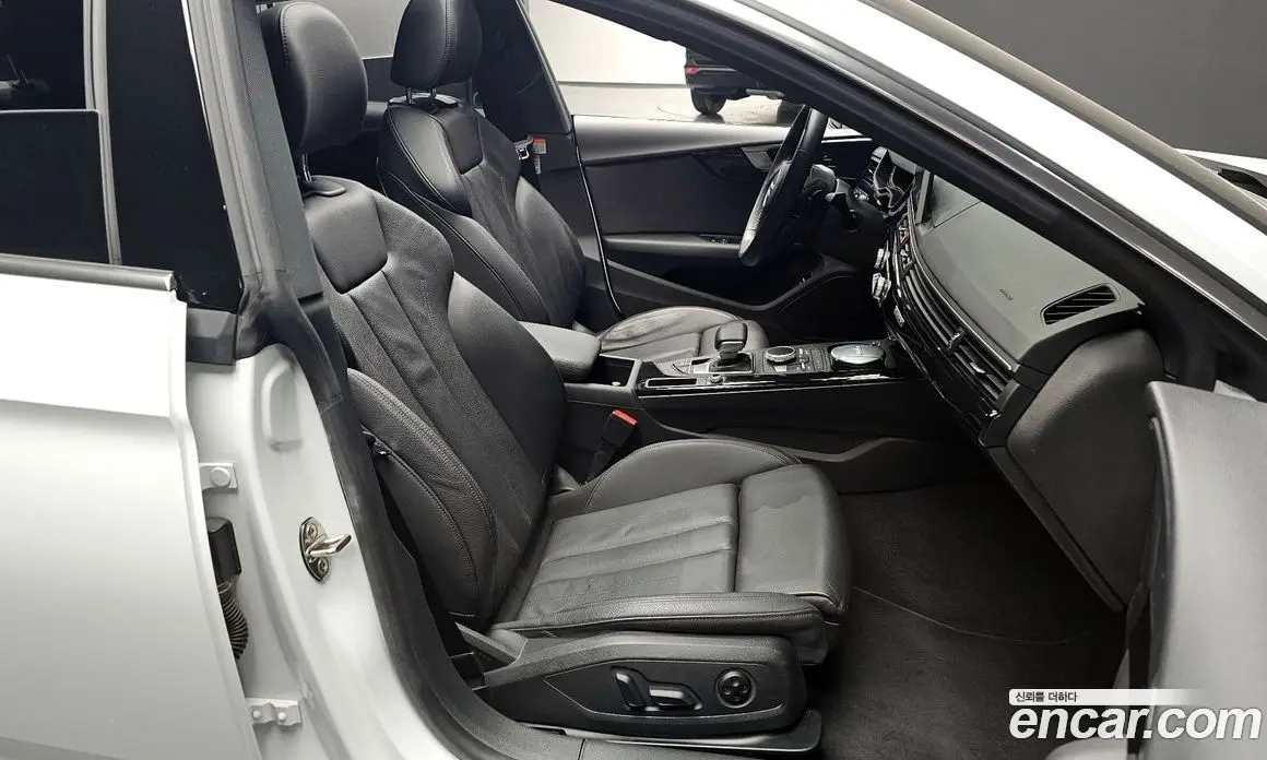 Audi A5 2019 2.0 автомат (гидро), фото 10