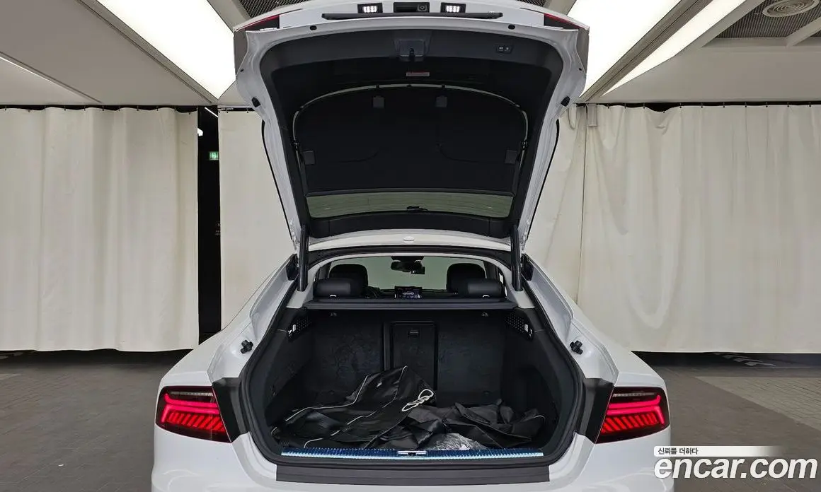 Audi A7 2016 3.0 автомат (гидро), фото 20 Audi A7 2016 3.0 автомат (гидро), фото 20