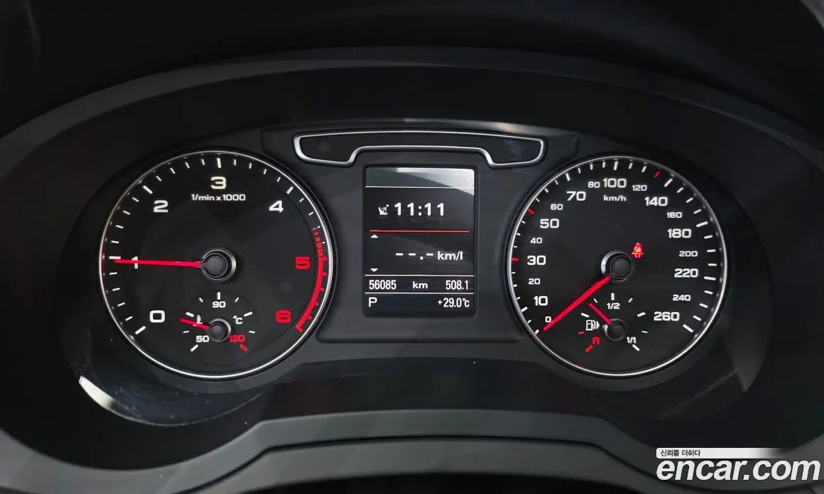 Audi Q3 2013 2.0 автомат (гидро), фото 8 Audi Q3 2013 2.0 автомат (гидро), фото 8